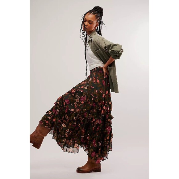 Free People Lolita Maxi Skirt Floral Printed Smocked Tiered Vintage L New 283181 - Picture 1 of 8